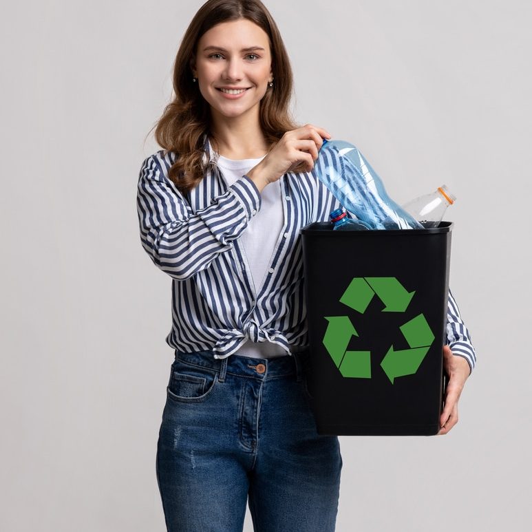 Plastic,Reuse.,Positive,Millennial,Lady,Carrying,Black,Container,Filled,With